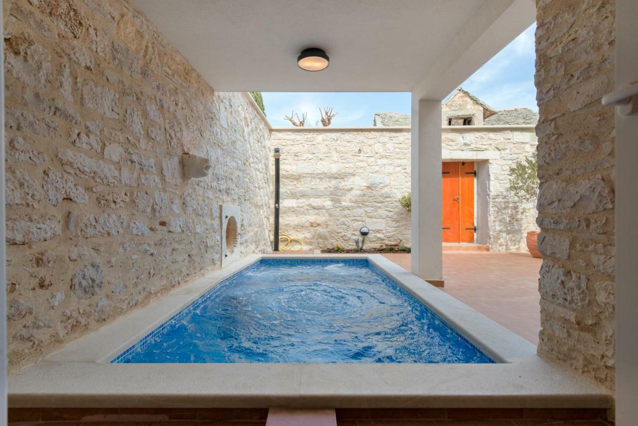 סופטאר Holiday Home Rocca מראה חיצוני תמונה